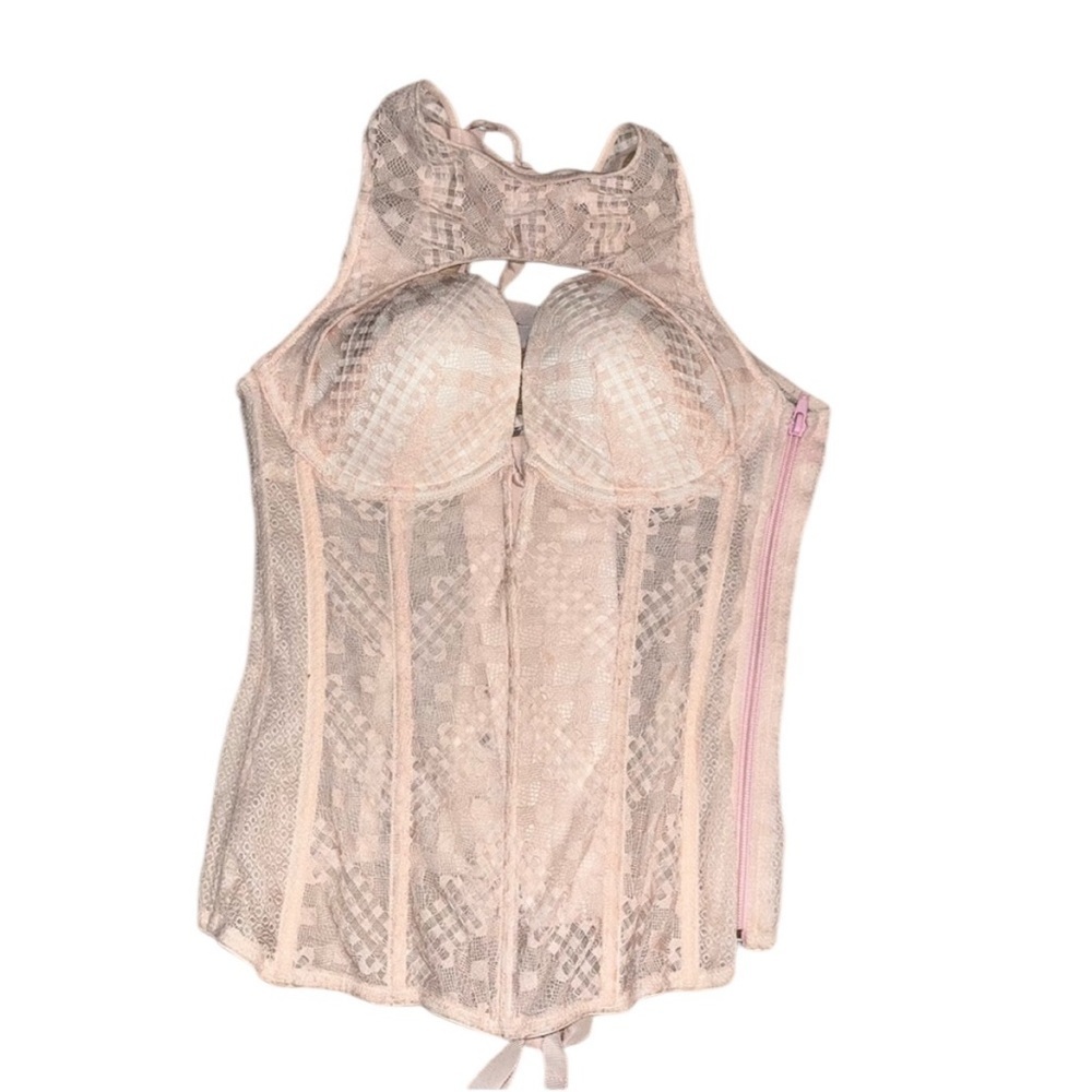 Victoria’s Secret pale peach pink lace mesh corset bra top 34c like new